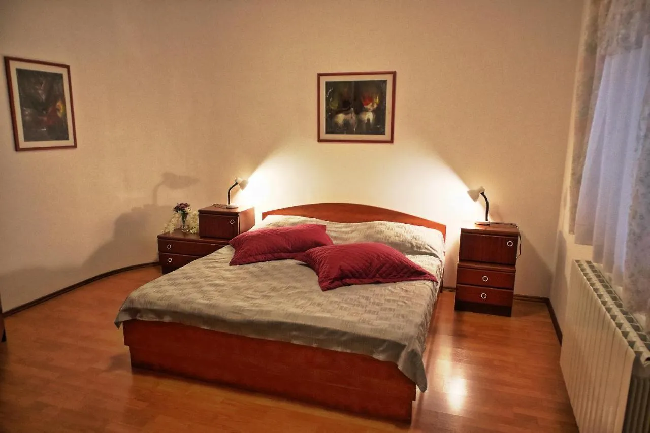 Vratovic Apartments Πούλα Κροατία