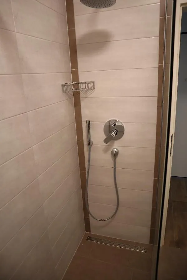 Vratovic Apartments Πούλα 0*,  Κροατία
